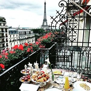 Meet your Posher, Nancy